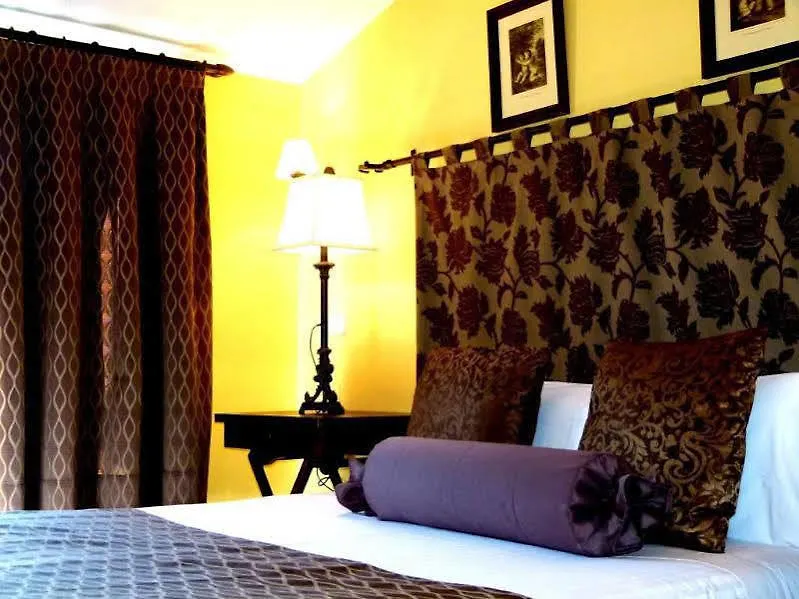 Alda Suite De Los Reyes Toledo 2*,