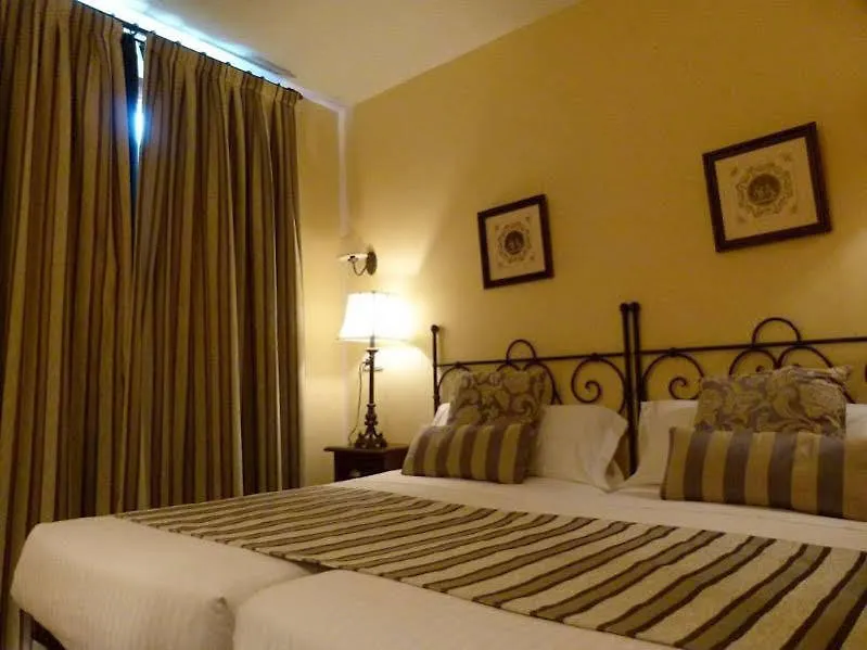 Alda Suite De Los Reyes Toledo Hotel